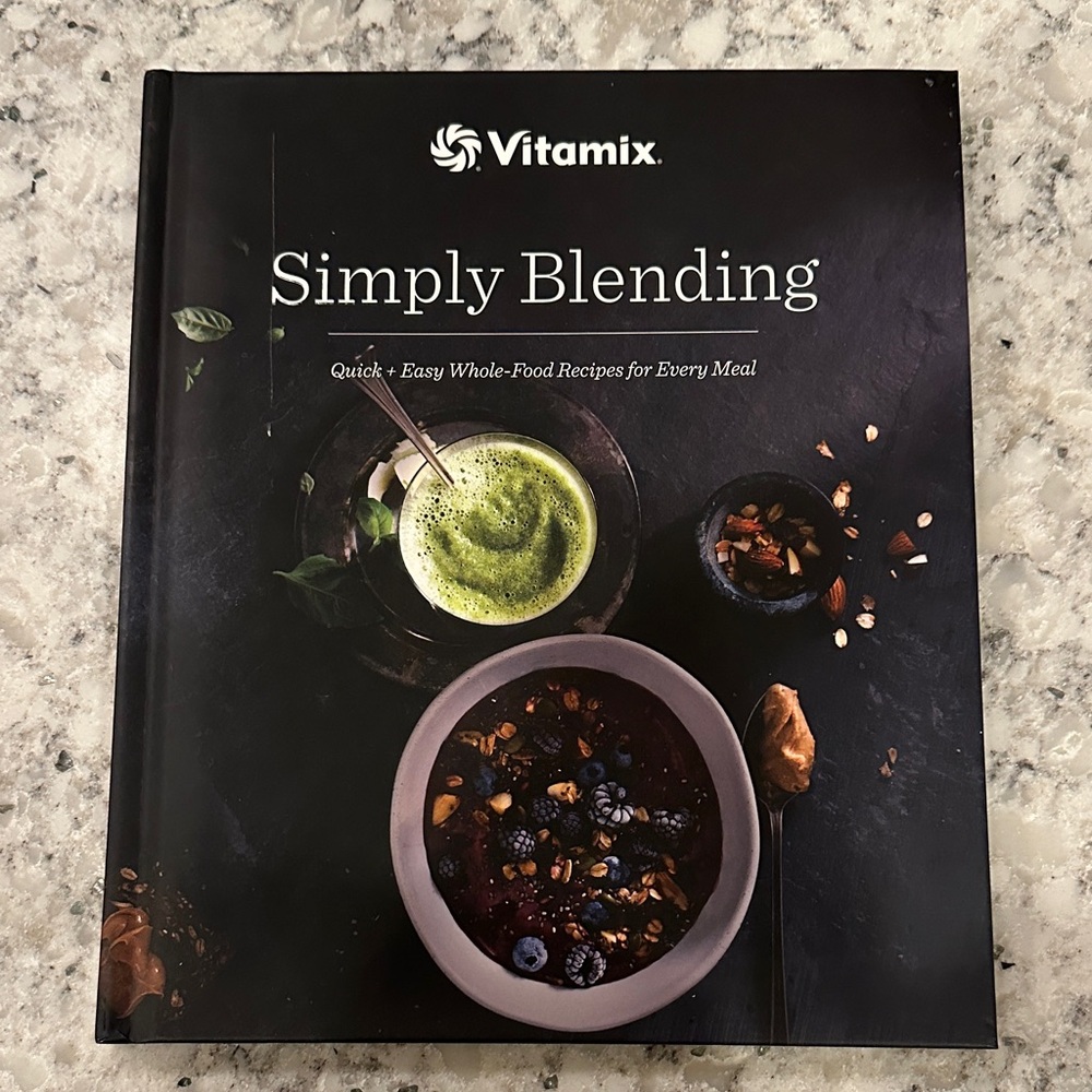 Vitamix Simply Blending Cookbook - Black Cover